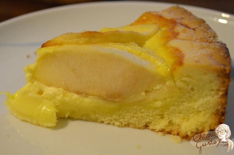 Torta di crema e mele